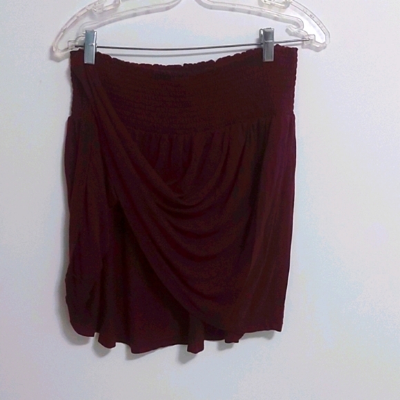 H&M Burgandy Skirt - Picture 5 of 9